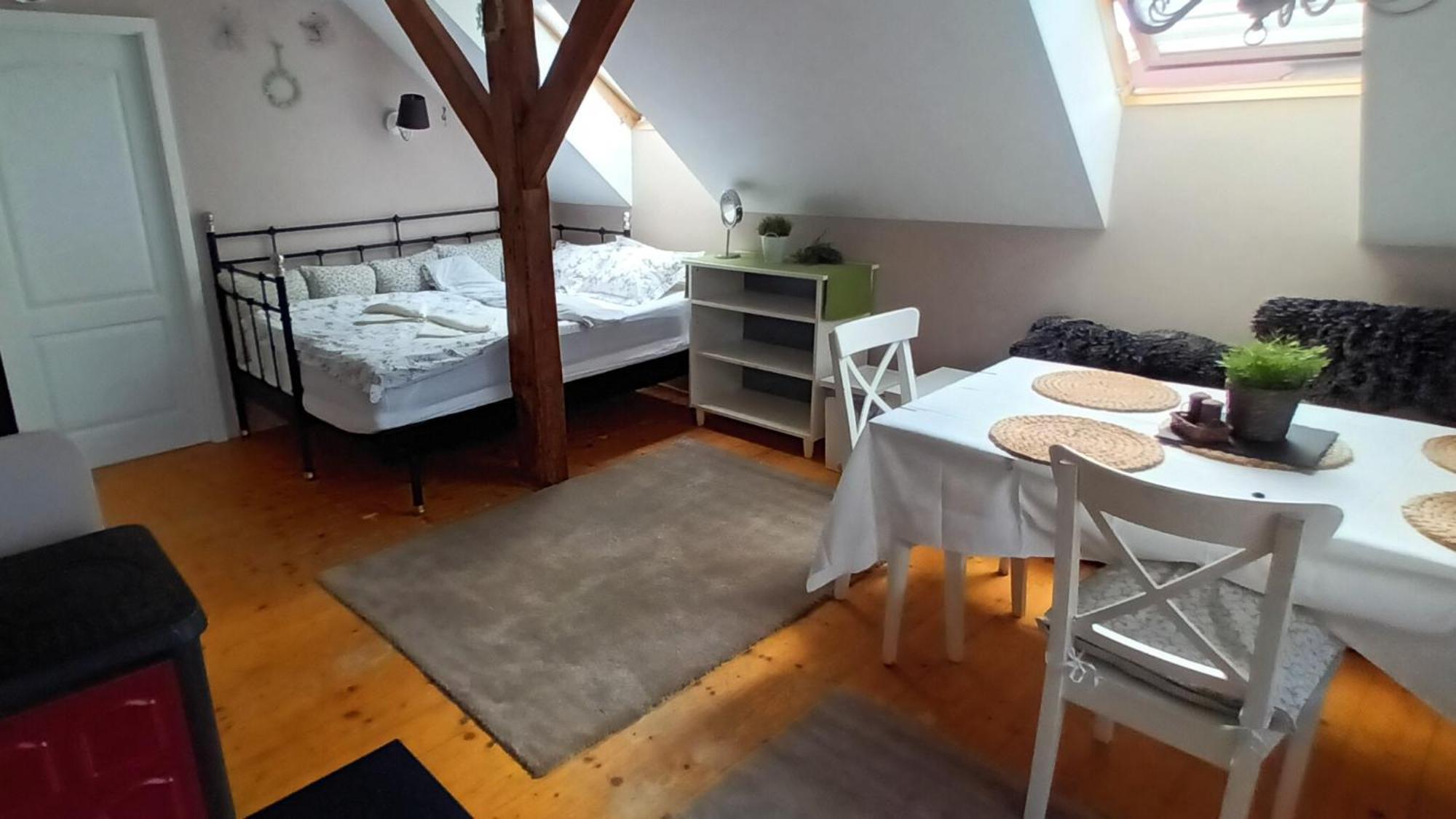 Apartmany Pod Putimskou Branou Písek Kültér fotó