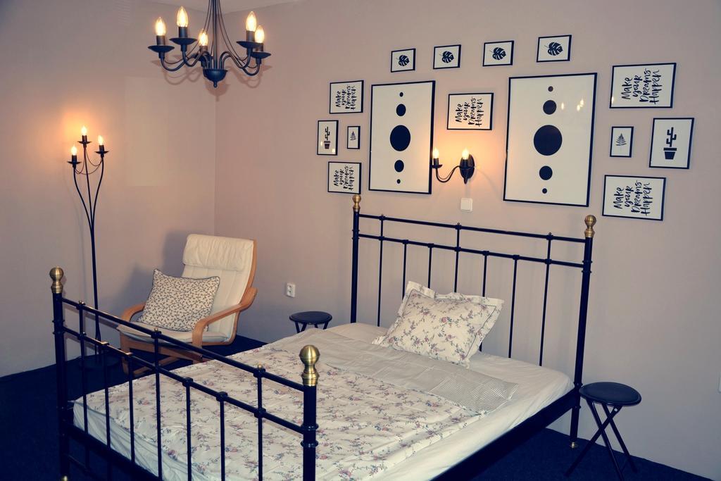 Apartmany Pod Putimskou Branou Písek Kültér fotó